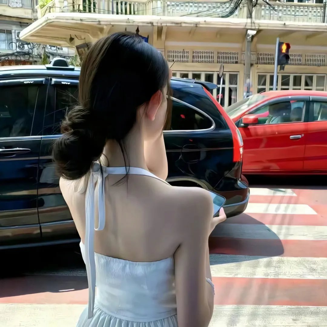 小鱼莉莉